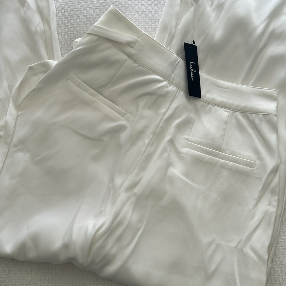 SALE! NWT Lulus Chic Sophistication wide leg side tie pants Cream Ivory Size M - Picture 7 of 7